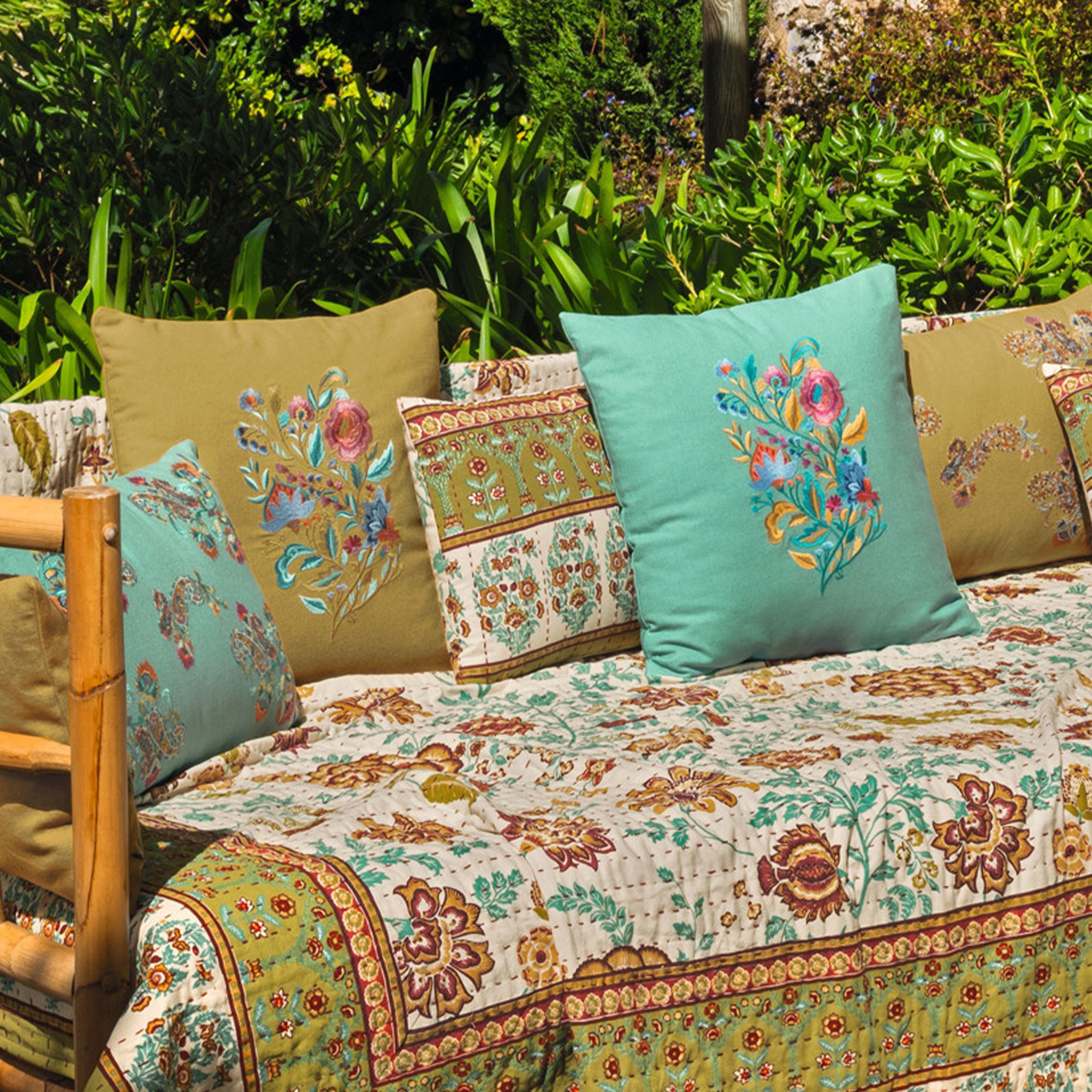 L\'esprit d\'ailleurs