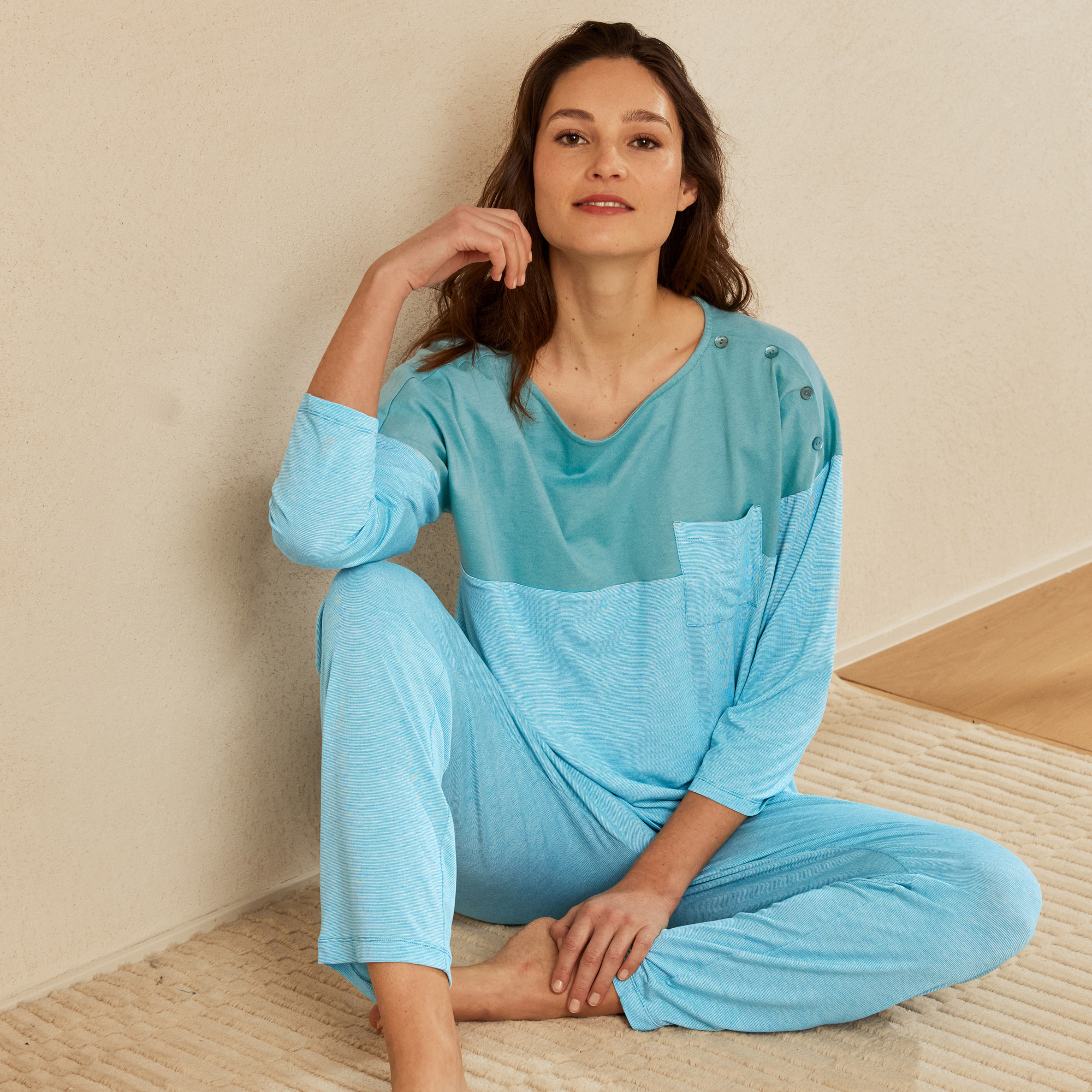 Pyjama Zarte Naturlinien Viskose-Elasthan-Mix