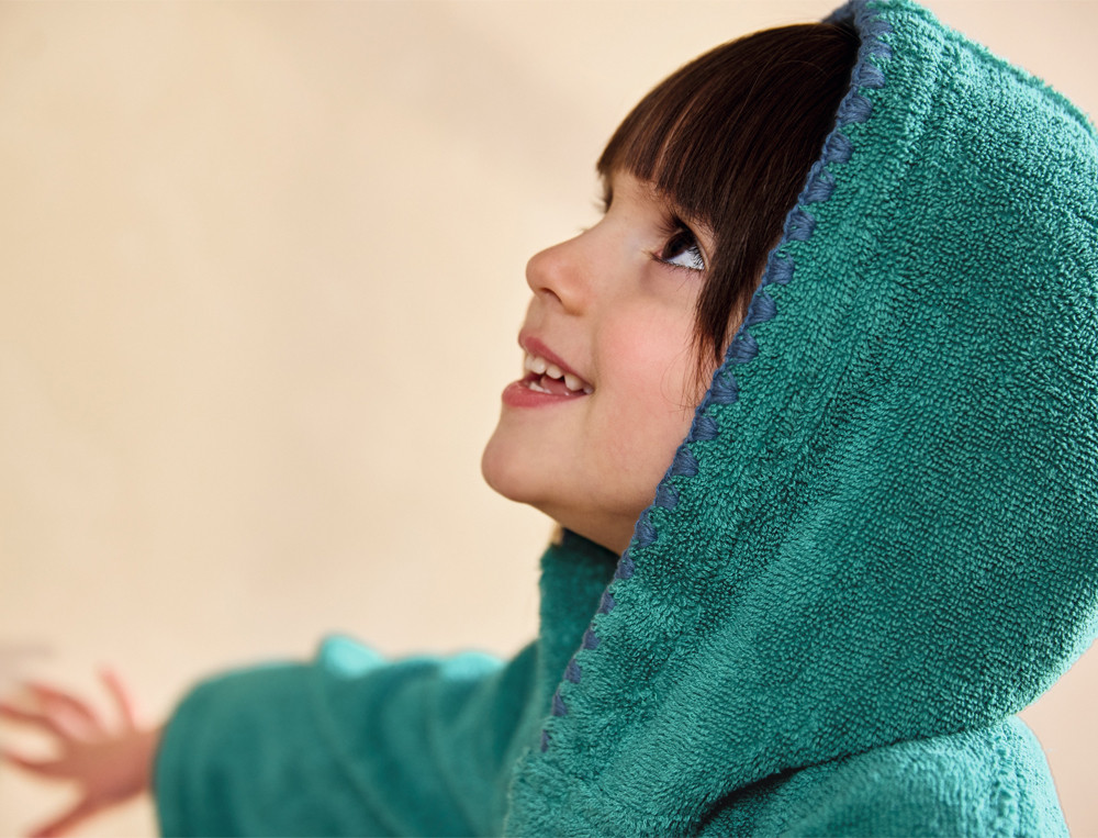 Bademantel für Kinder mit Kapuze und Muschelsaum Entspannungsoase