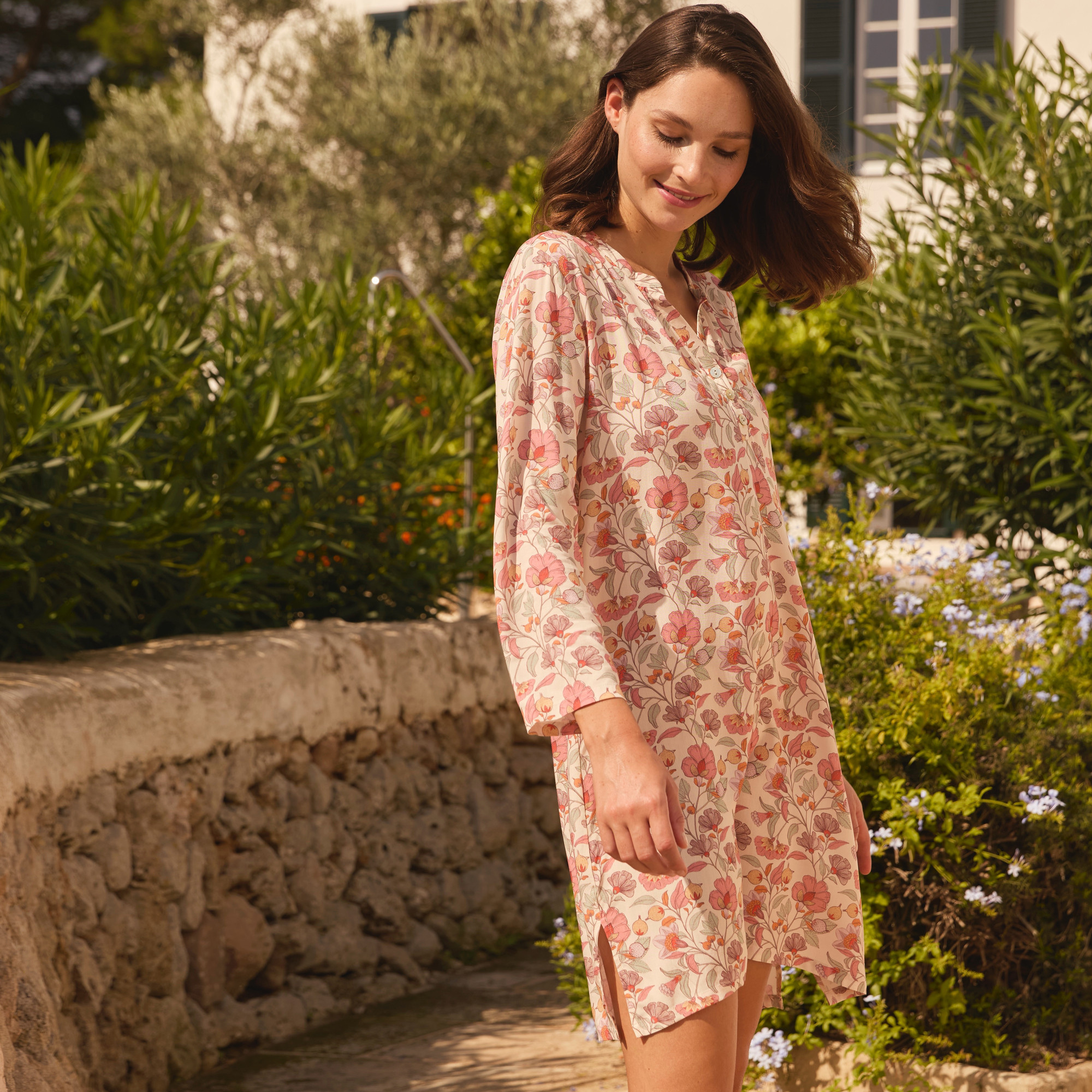 Chemise de nuit imprimée Ciutadella Imprimé floral poétique