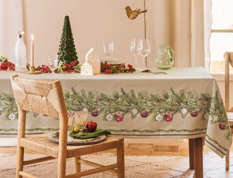 Nappe Sous le gui Motifs de Noël par excellence